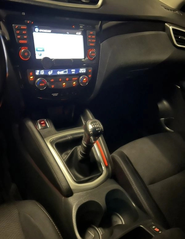 Nissan Qashqai cena 49900 przebieg: 122500, rok produkcji 2014 z Słubice małe 781